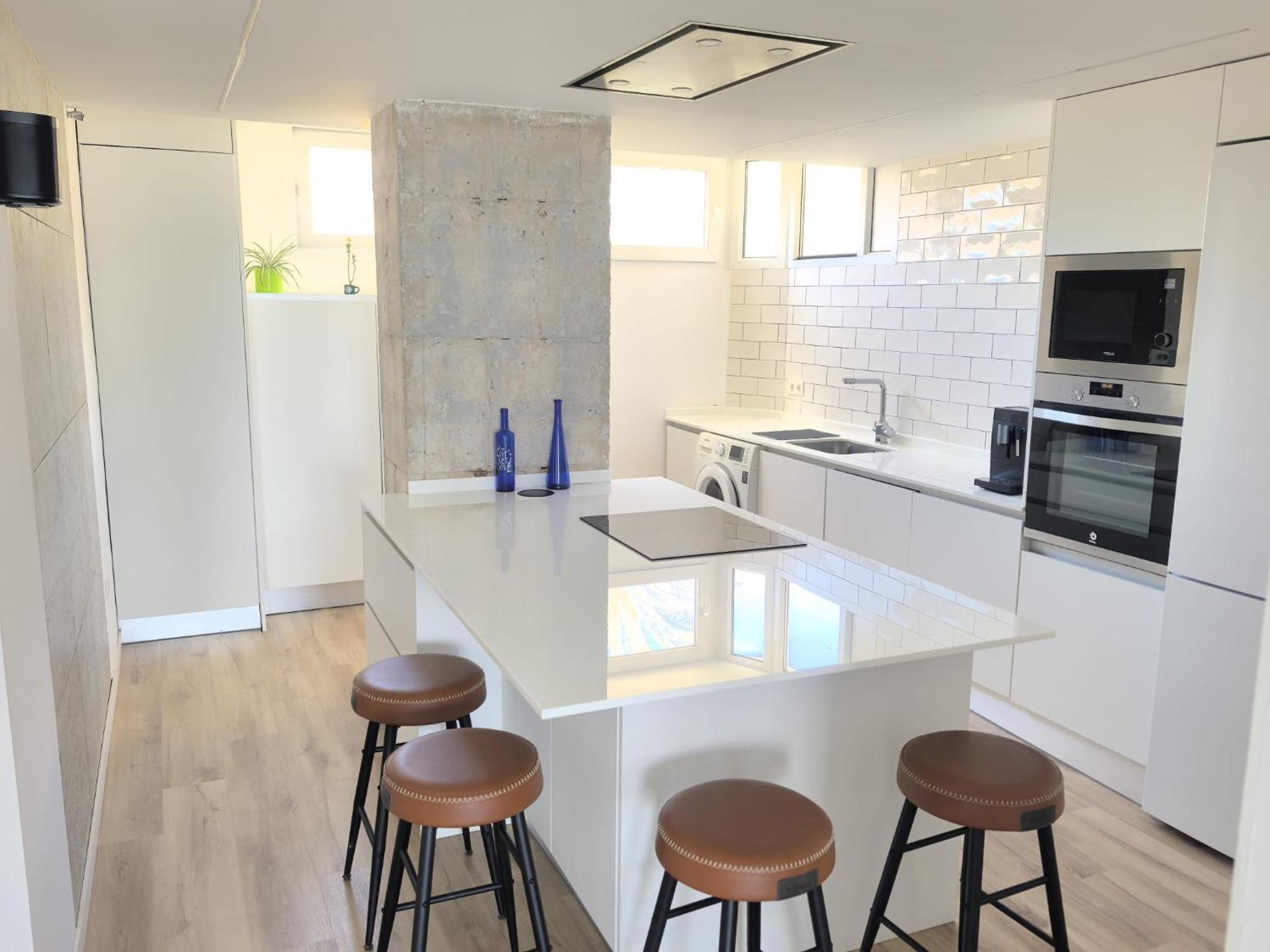 Lujoso Apartamento En Primera Linea De Playa Alicante Exteriör bild